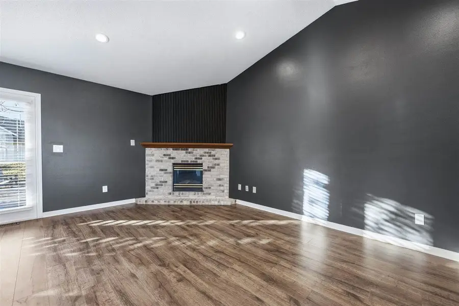 1333 Coll Dr, Iowa City, IA 52246 - Image #3