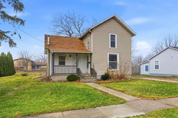 803 N 7th Ave, Washington, IA 52353