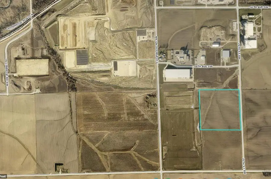 26th St SW, Cedar Rapids, IA 52404 - #3