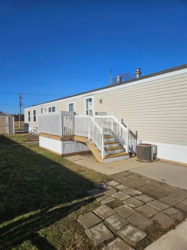 2100 S Scott Blvd, Iowa City, IA 52240