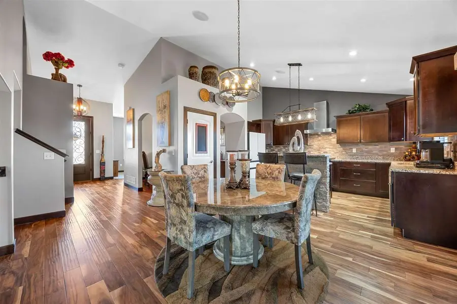 1106 Wildcat Ln, Iowa City, IA 52246 - Image #3