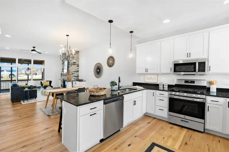 2882 Crimson Ln #A, Coralville, IA 52241 - #3