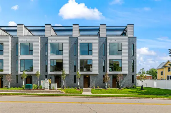 14 Lincoln Ave #5, Iowa City, IA 52246