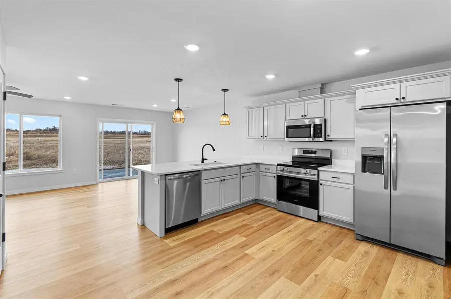 3423 Holderness Rd, Coralville, IA 52241 - Image #3