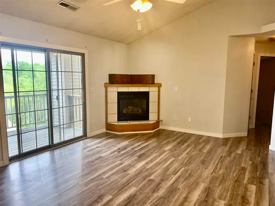 2864 Coral Ct., Coralville, IA 52241 - Image #2