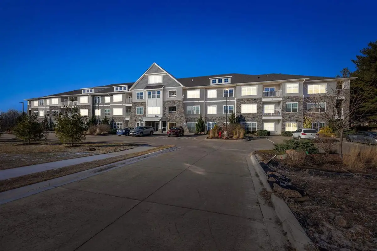 260 N SCOTT BLVD #201, Iowa City, IA 52245 - Image #1