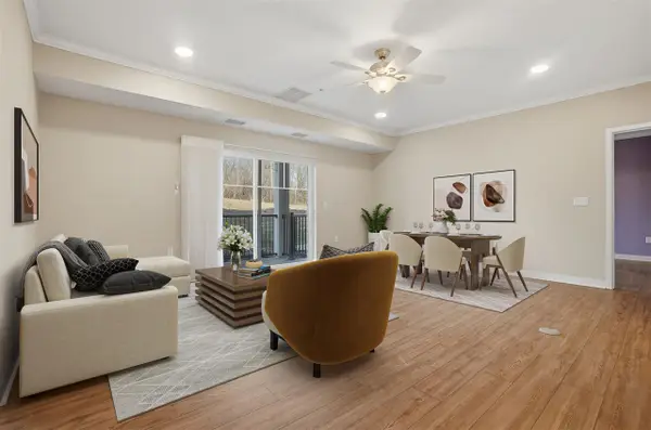 750 E Foster Rd, Iowa City, IA 52245