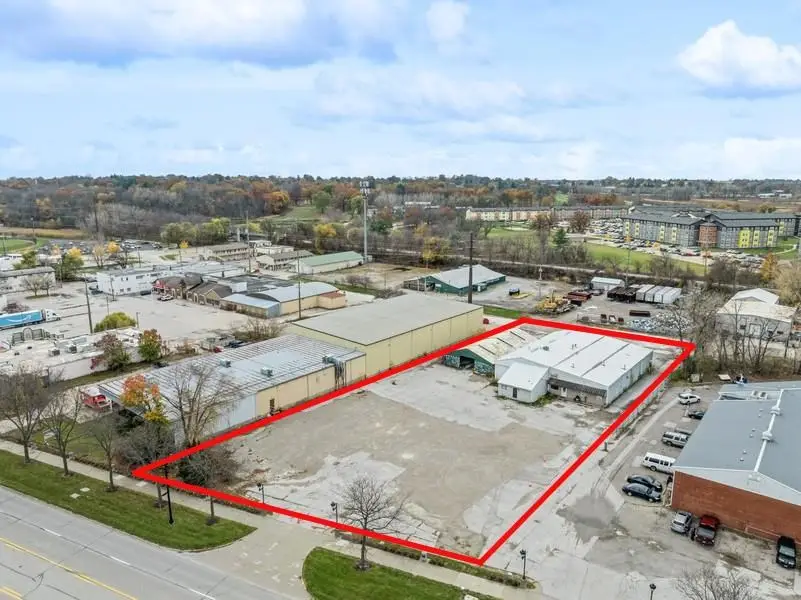 302 2nd St, Coralville, IA 52241 - Image #3