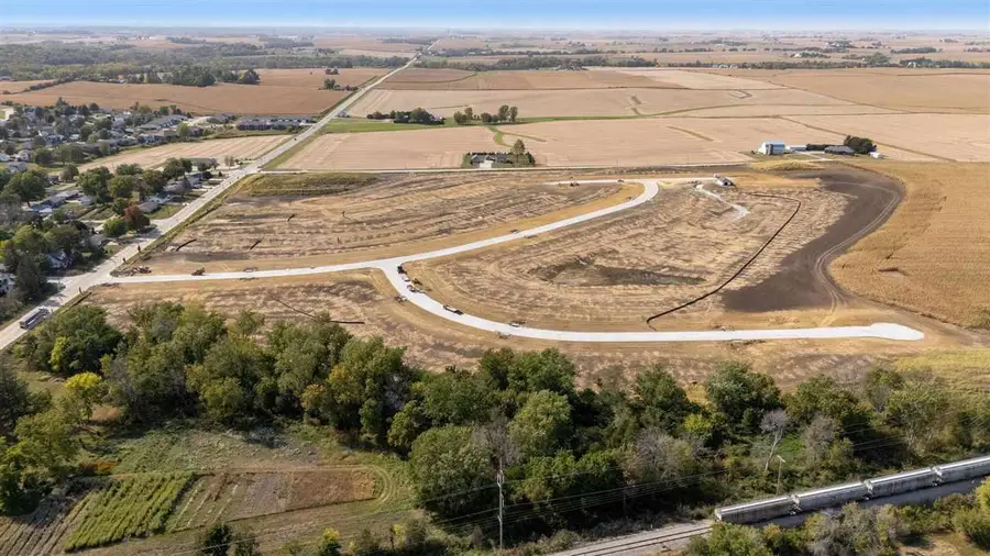 100 Howard Avenue NW, Swisher, IA 52338 - Image #3