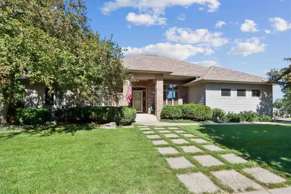 1201 Wild Prairie, Iowa City, IA 52246