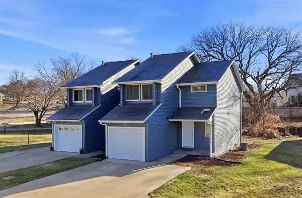 2017 S Ridge Dr., Coralville, IA 52241