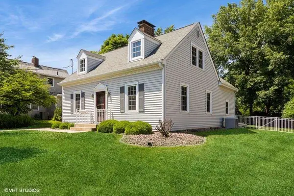 12 Park Road, Iowa City, IA 52246