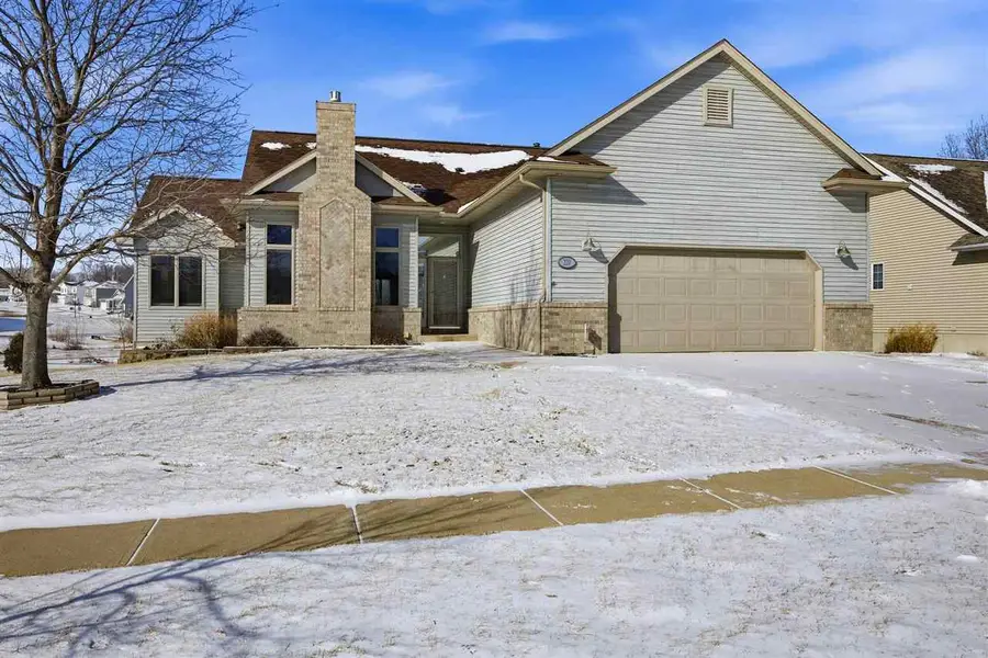 220 Scott Dr, West Branch, IA 52358 - Image #2