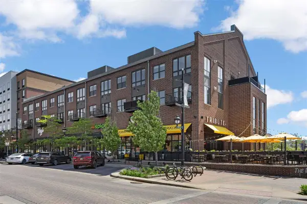 901 E 2nd Ave, Coralville, IA 52241