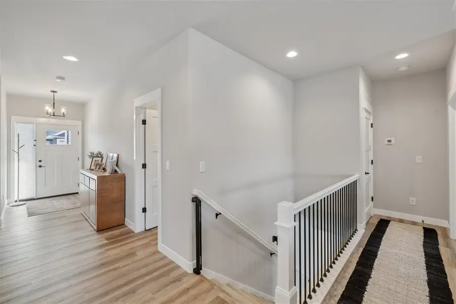 1310 E Gable Way, Tiffin, IA 52340 - Image #2