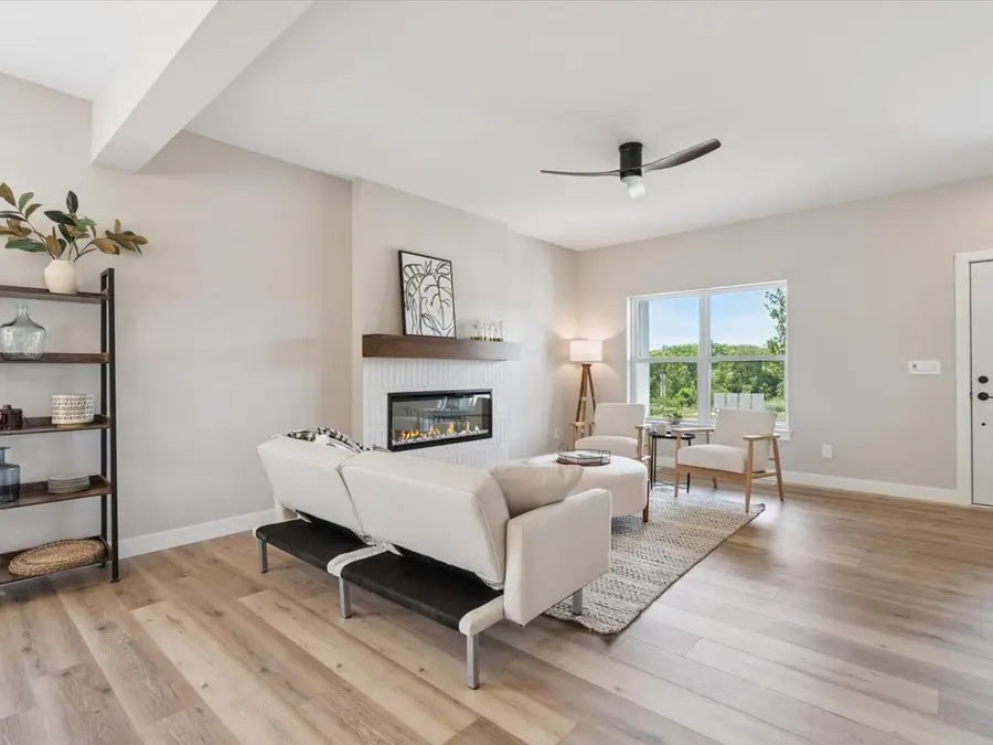 1172 Kona Cir., Coralville, IA 52241 - Image #2