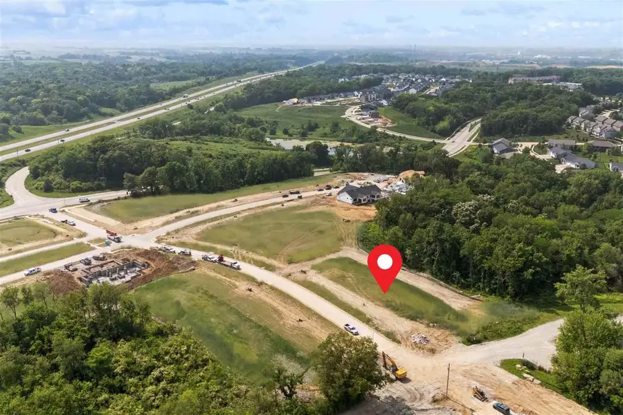 4428 Deer Creek Rd, Iowa City, IA 52246 - #3