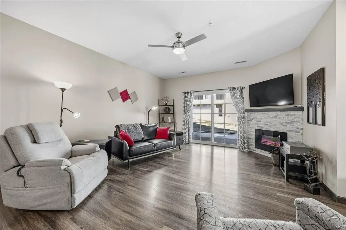 2869 Spring Rose Circle, Coralville, IA 52247 - Image #1