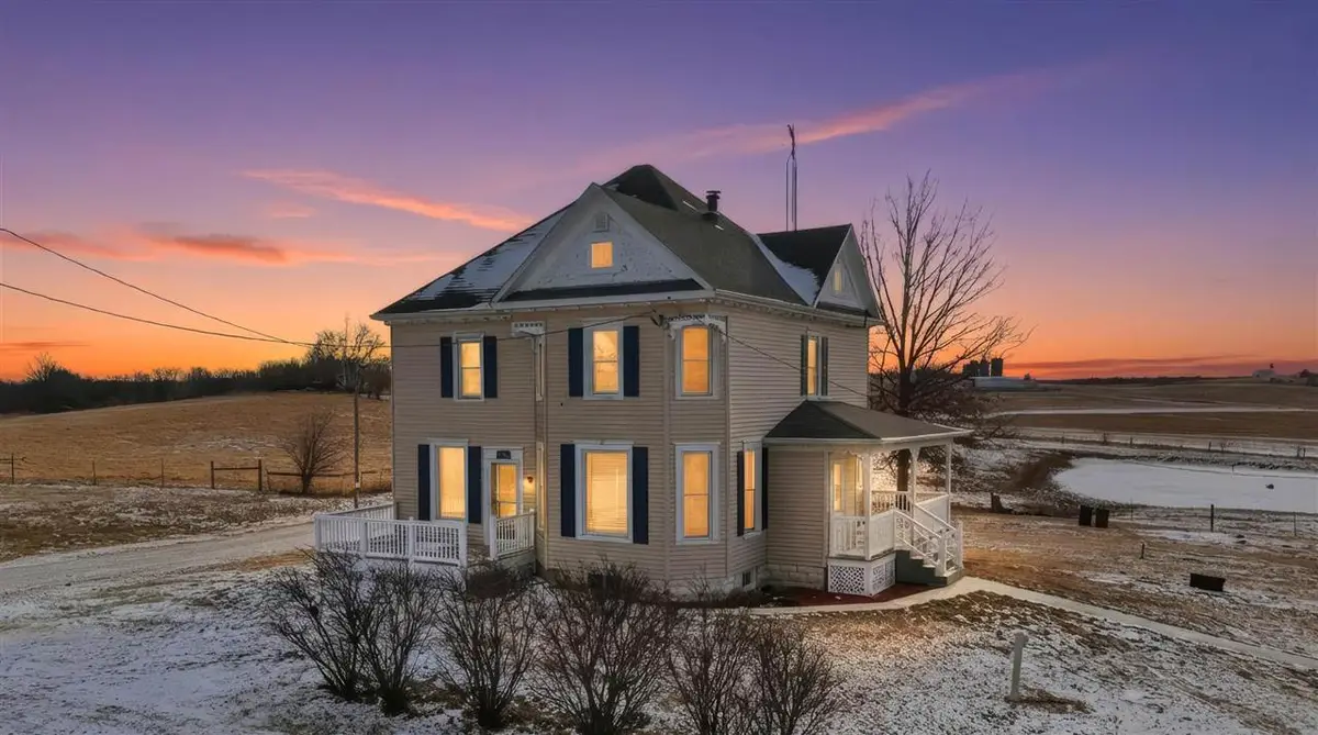 1402 Vine Blvd, Brighton, IA 52540 - Image #1