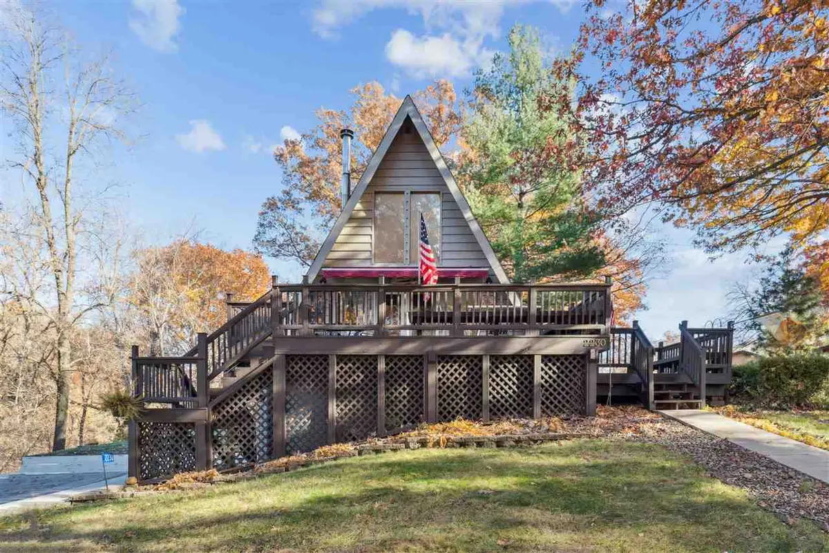 2230 Valley Rd NE, North Liberty, IA 52317 - Image #1