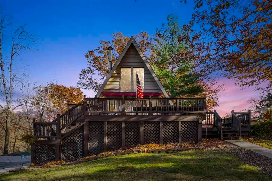 2230 Valley Rd NE, North Liberty, IA 52317 - Image #2