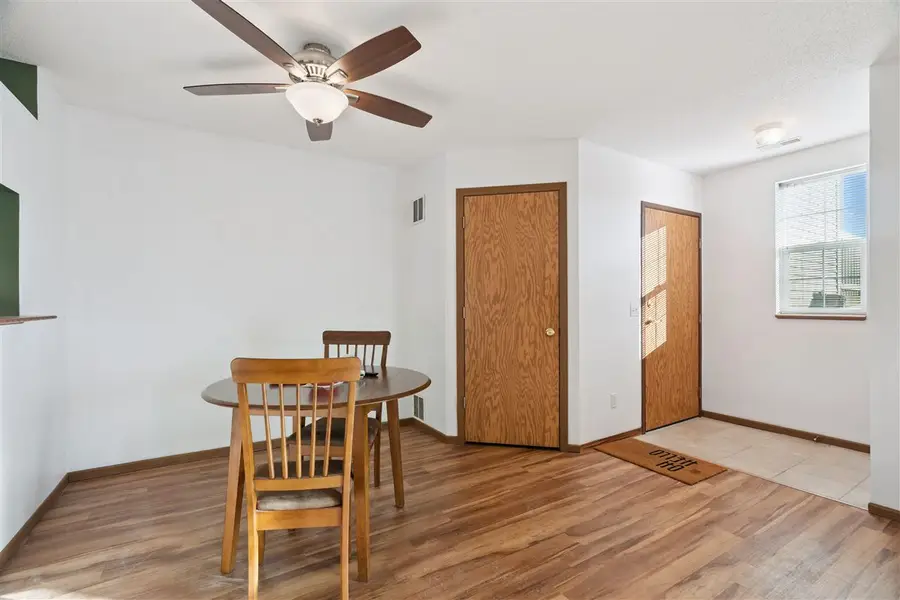 3503 E Ave NW #A, Cedar Rapids, IA 52405 - Image #3