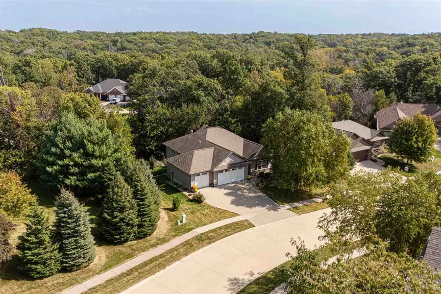 1670 Redbud Cir, North Liberty, IA 52317 - Image #3