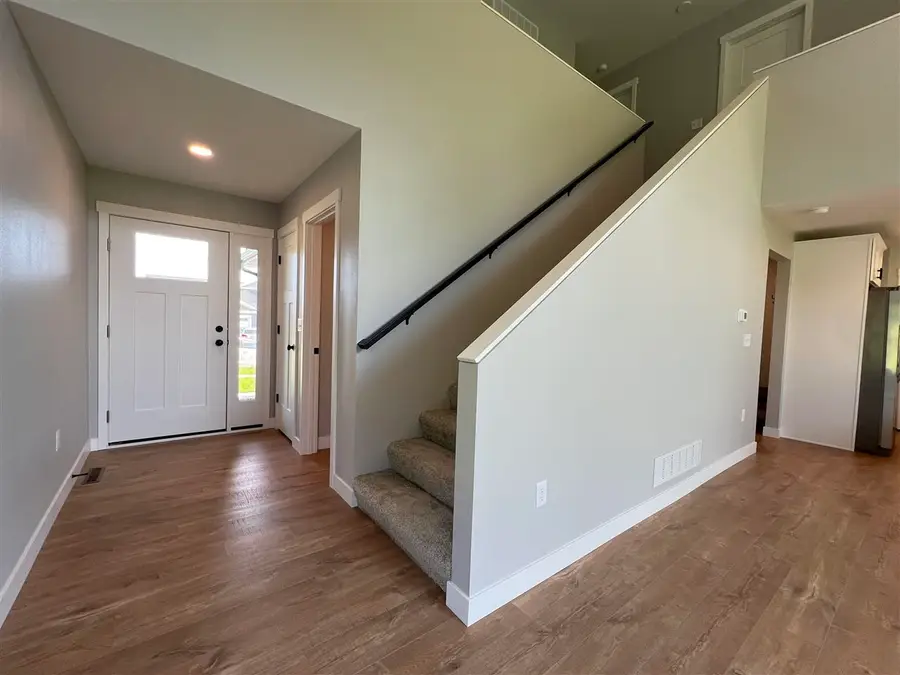 1401 Legend Dr, Tiffin, IA 52340 - Image #2