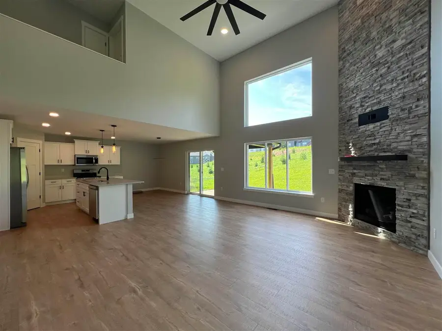 1401 Legend Dr, Tiffin, IA 52340 - Image #3