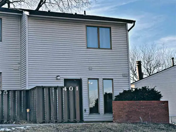 401 Samoa Dr, Iowa City, IA 52246