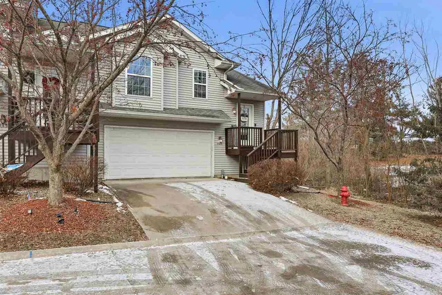905 Twilight Dr, North Liberty, IA 52317 - Image #2