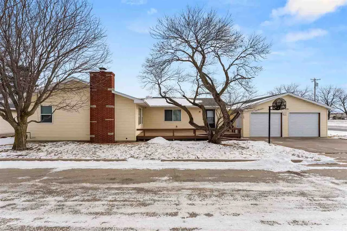 105 Mechanic St, Middletown, IA 52638 - Image #1