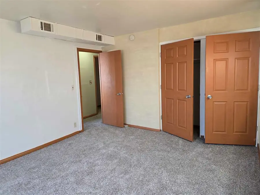 3118 Sunnyside Ave, Burlington, IA 52601 - Image #3