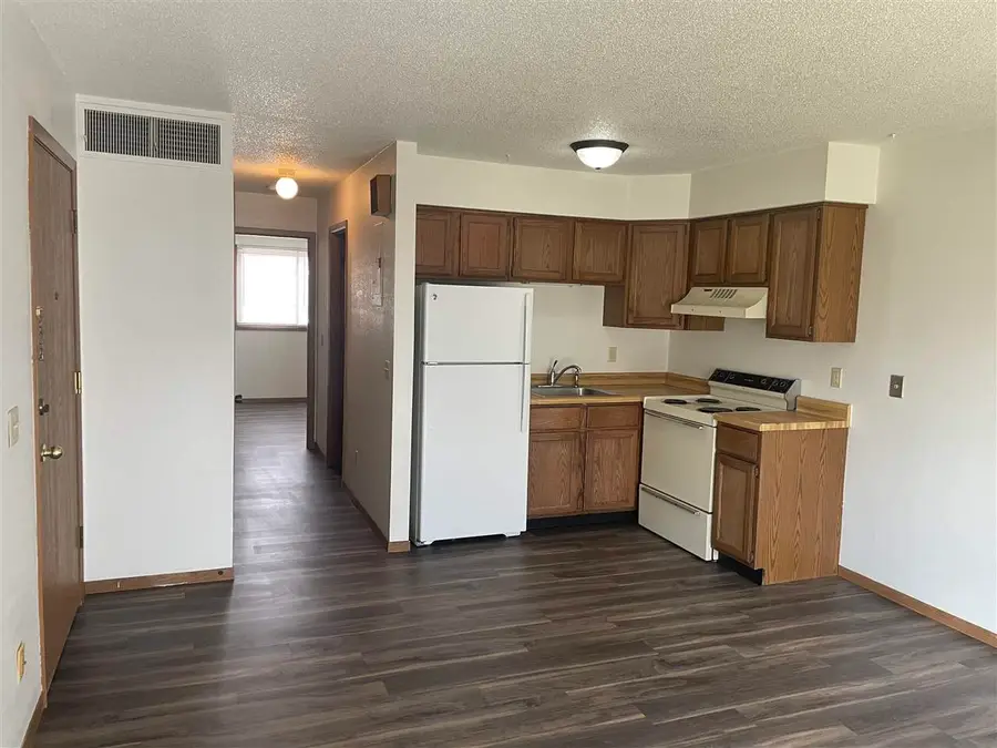 2643 Westwinds Dr, Iowa City, IA 52246 - #3