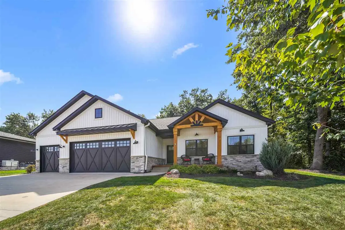 858 Tranquil Bluff Trl, Iowa City, IA 52245 - #1