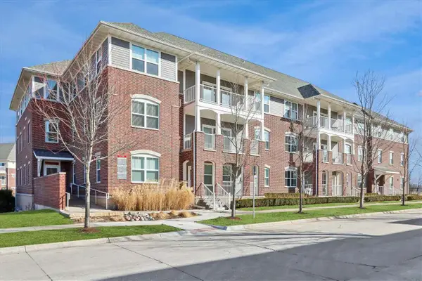 2194 Willenbrock Cir., Iowa City, IA 52245