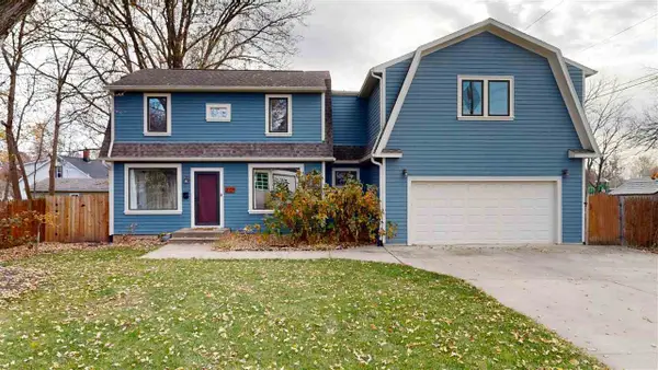 2025 A St, Iowa City, IA 52245