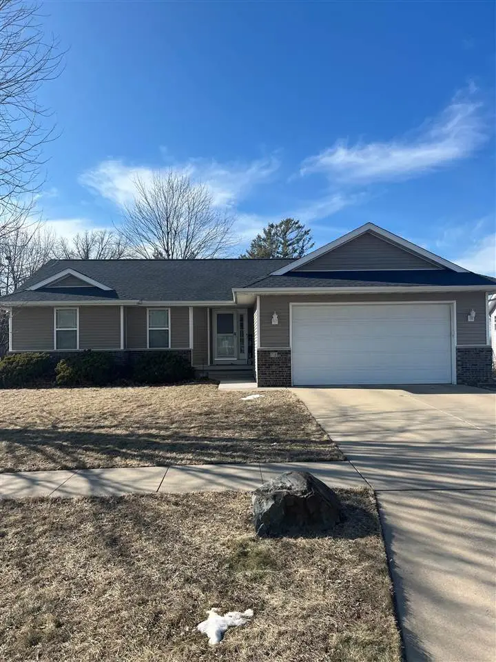 75 Colton Drive S, North Liberty, IA 52317 - #1