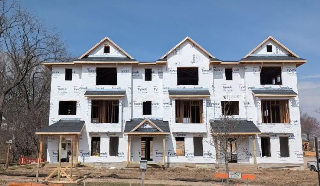 211 5th St, Coralville, IA 52241 - #1