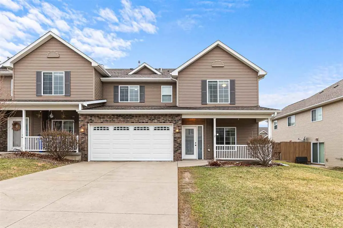 1558 Burr Dr, North Liberty, IA 52317 - #1