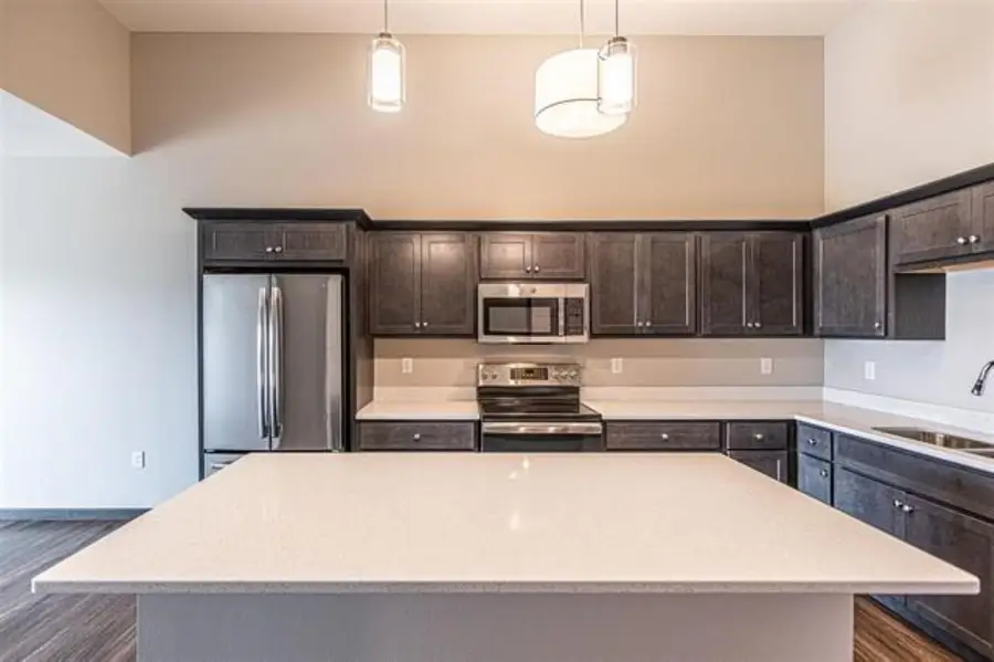 2871 Spring Rose Cir, Coralville, IA 52241 - Image #3