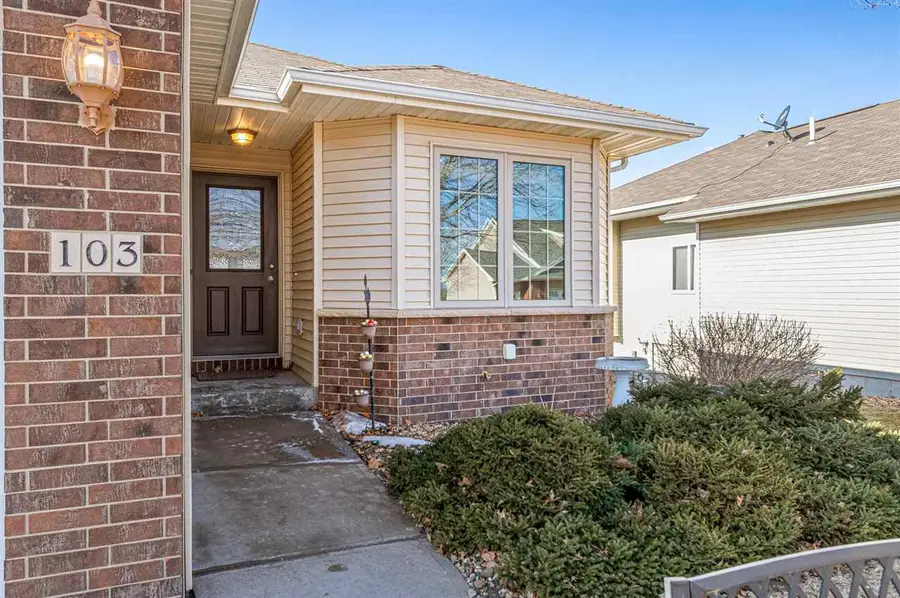 103 Eversull Ln, Iowa City, IA 52245 - #3