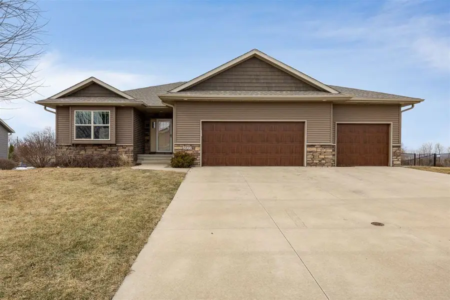 1821 Wenrose Dr NE, North Liberty, IA 52317 - #2