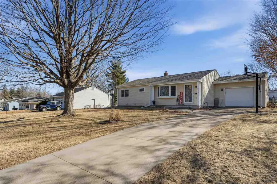 512 3rd Ave SW, Mount Vernon, IA 52314 - #2