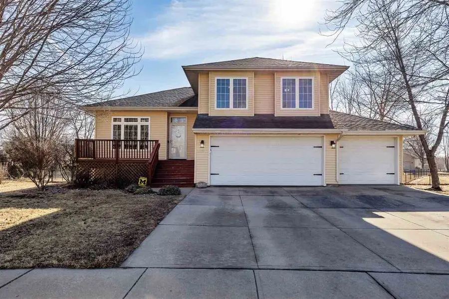 20 Penn Ridge Ct, North Liberty, IA 52317 - #3