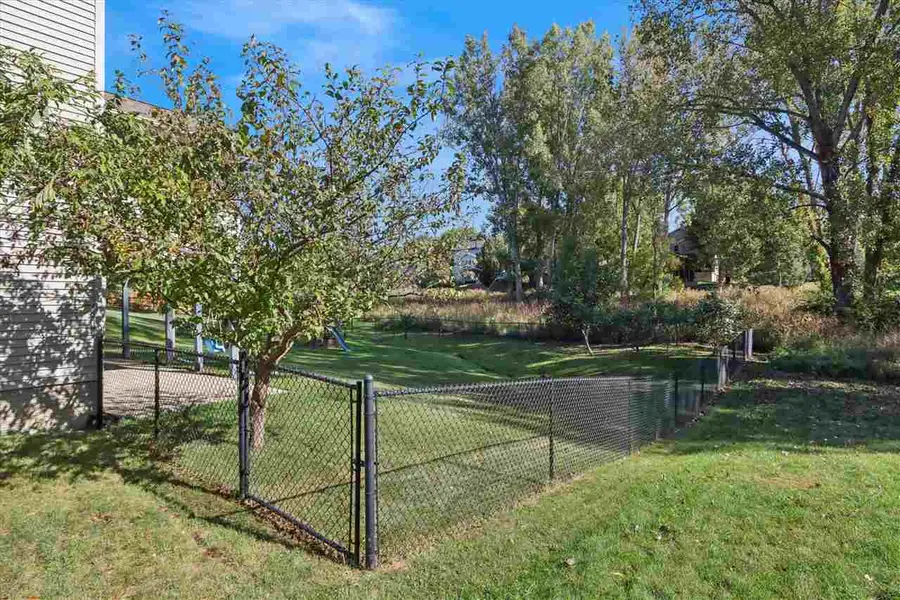 1919 Generry Dr, Coralville, IA 52241 - #3