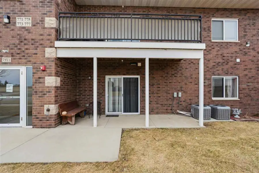 763 N Perkins St, Lone Tree, IA 52755 - #3