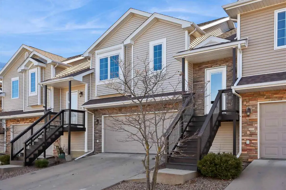 1019 Twilight Dr., North Liberty, IA 52317 - #1