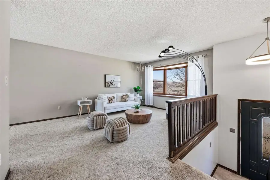 2248 Russell Dr, Iowa City, IA 52240 - #3