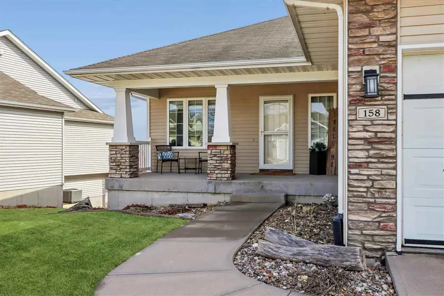 158 Eversull Ln, Iowa City, IA 52245 - #2